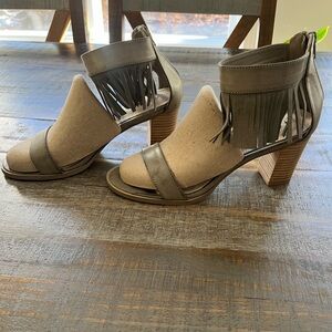 Stylish Fringe Ankle Boots